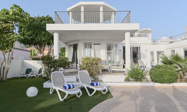 Villa in Playa Paraiso (1)
