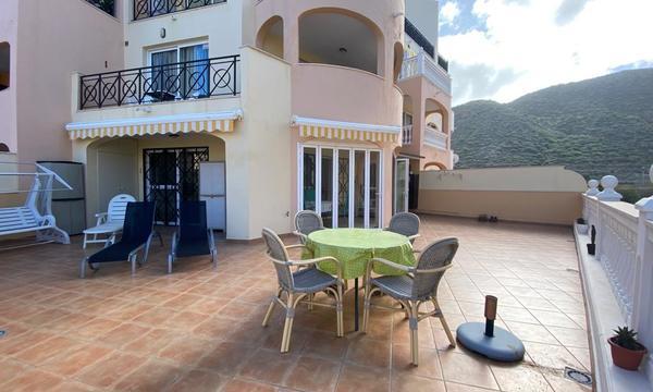 Beautiful apartment with great terras (2)