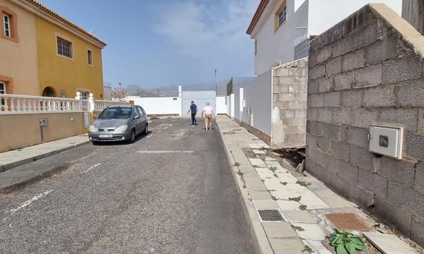 Unfinished house for sale in Las Rosas (0)