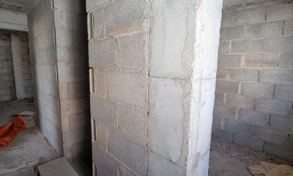 Unfinished house for sale in Las Rosas (23)