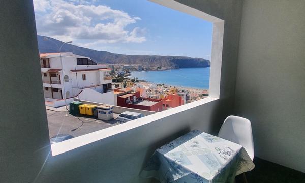 For Sale: Stunning 2B Apartment in Los Cristianos with Spectacular Sea Views (8)