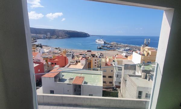 For Sale: Stunning 2B Apartment in Los Cristianos with Spectacular Sea Views (10)