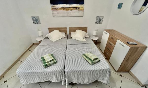 For sale, studio in Los Geranios (4)