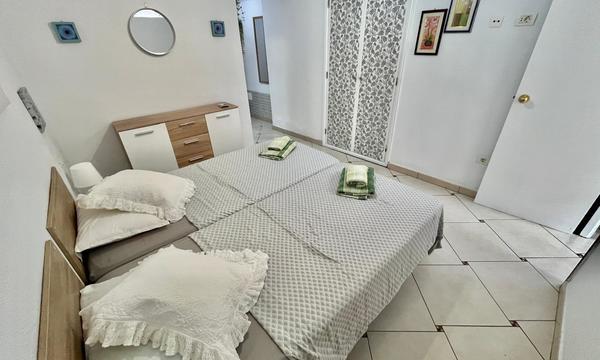For sale, studio in Los Geranios (22)