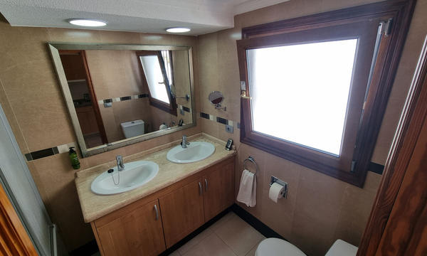 BEVERLY HILLS CLUB, LOS CRISTIANOS (10)