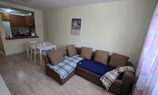 Wohnung mit 2 Schlafzimmern in San Isidro (2)
