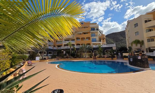 PARQUE TROPICAL. LOS CRISTIANOS (1)