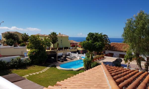5 Bedroom Villa-Playa Paraiso (3)