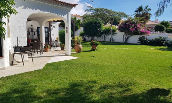 Villa mit 5 Schlafzimmern in Playa Paraiso (0)